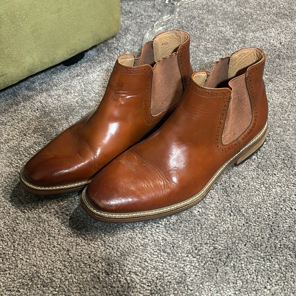 Size 9.5 tan brown leather high top dress casual shoe / boot Joseph Abboud men’s